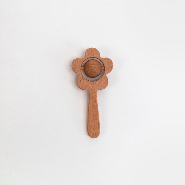 Flower rattle / Natural