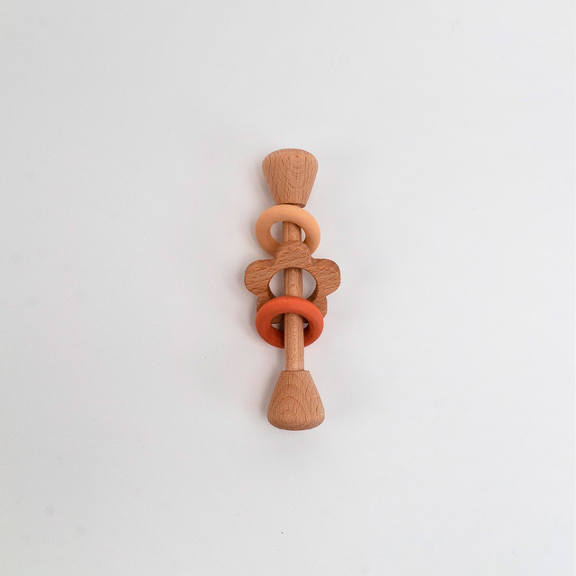 Rings and Flower rattle / Light pink